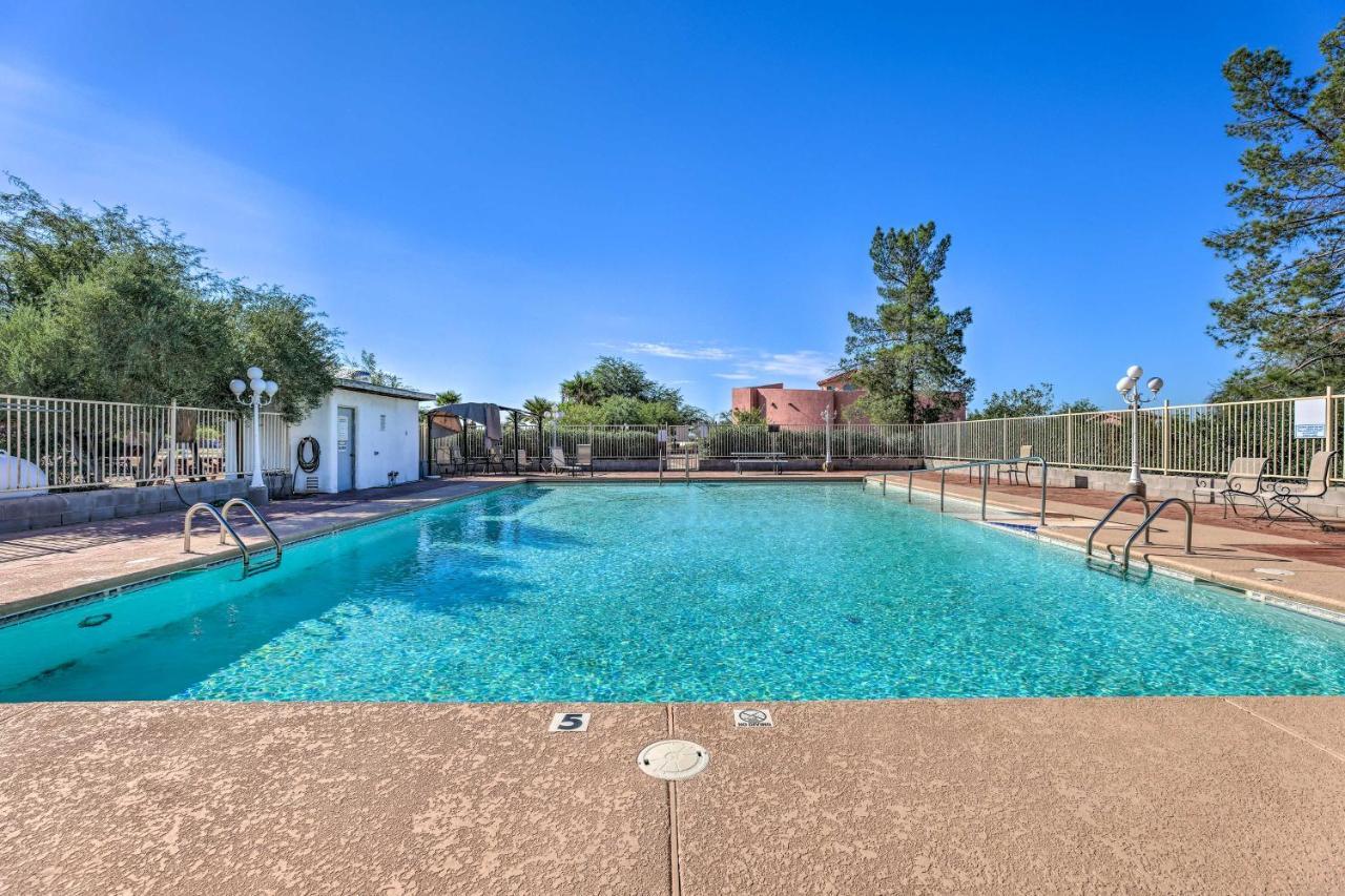 Cozy And Relaxing Eloy Apartment With Pool Access Exterior photo