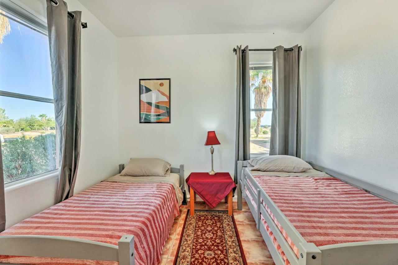 Cozy And Relaxing Eloy Apartment With Pool Access Exterior photo